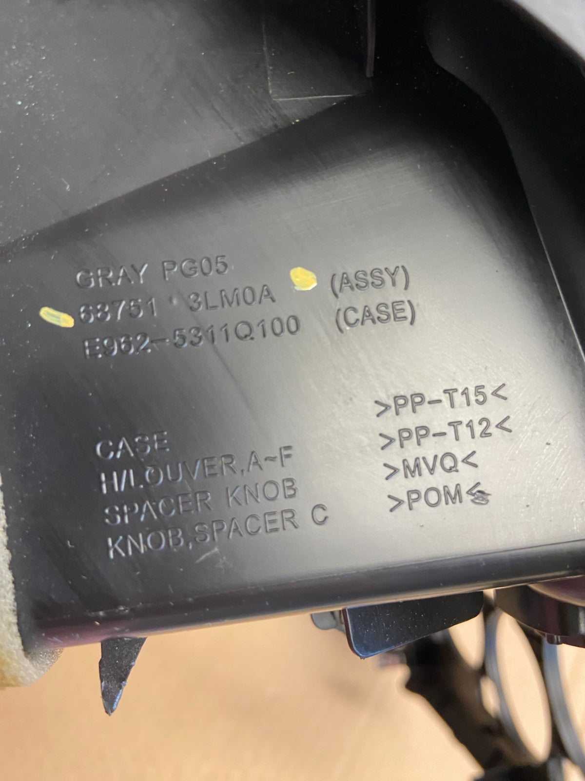 2013-2021 Nissan NV200 Center Console Radio Climate Control Air Vent AF6108 DG5
