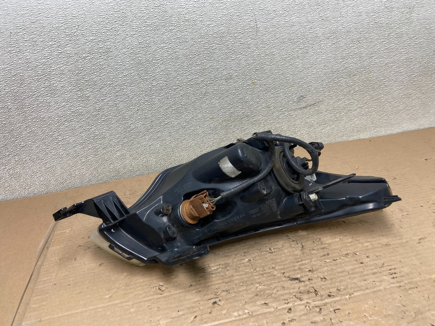 2008 2009 2010 2011 Ford Focus Left Driver Lh Headlight Halogen Oem AA9663 DW7
