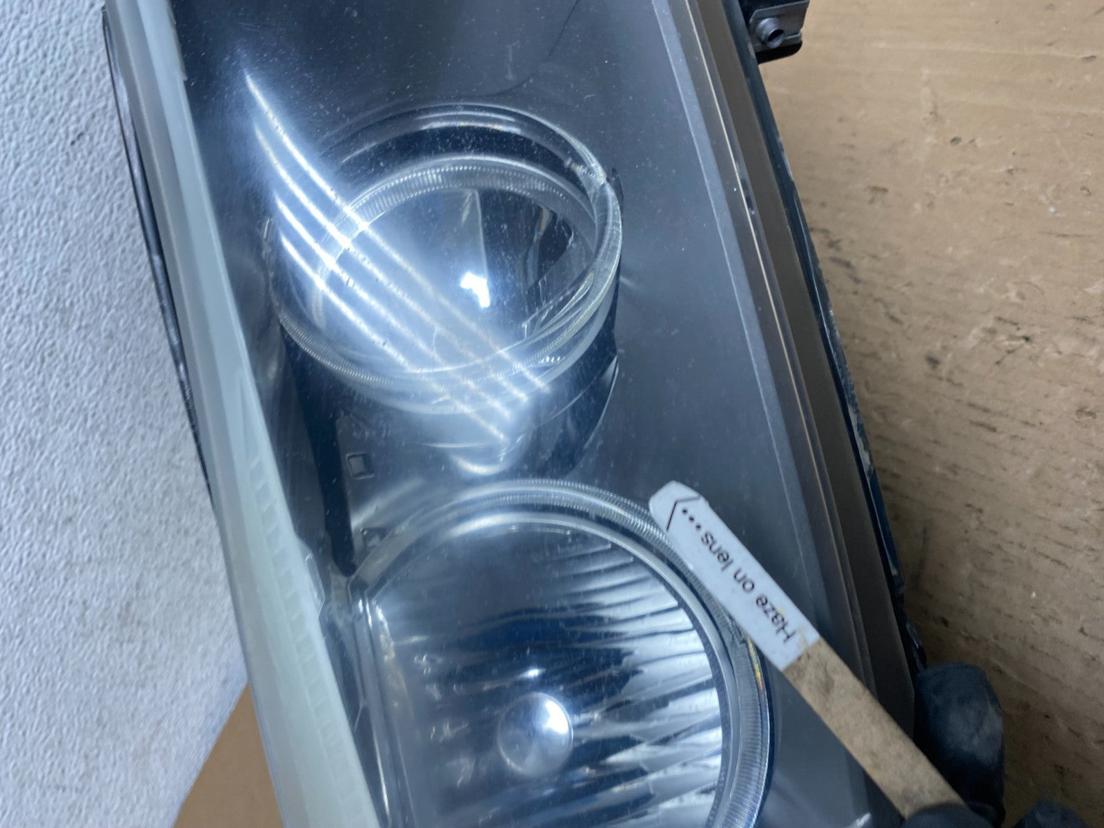 2009-2011 BMW 3 Series 328i 4/D Sedan Headlight Halogen Right Passenger AD82284