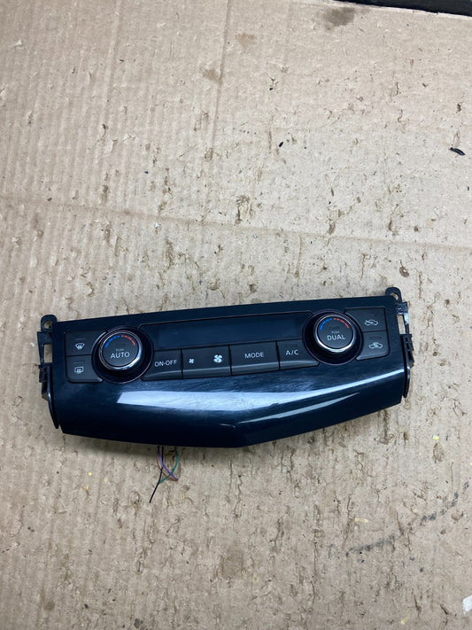 2013 2014 2015 Nissan Altima A/C Temperature Climate Control Y8103 DG0