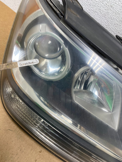 2009 2010 2011 Kia Borrego Right Passenger Side Halogen Headlight AE3170 DW3