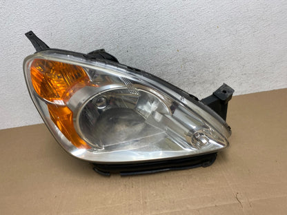 2002 to 2004 Honda CRV CR-V Right Passenger RH Halogen Headlight AE4921 DW0