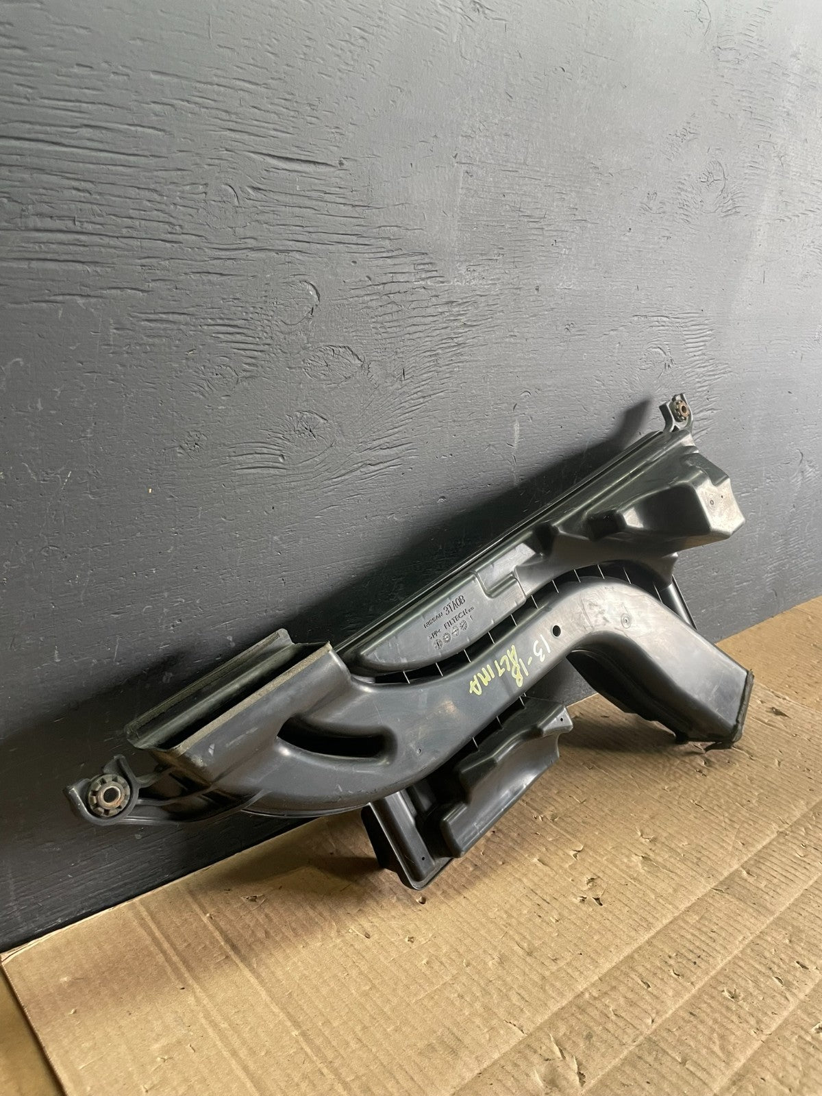 2013 to 2018 Nissan Altima 2.5L Front Air Cleaner Intake Duct Tube ab7821 DG6