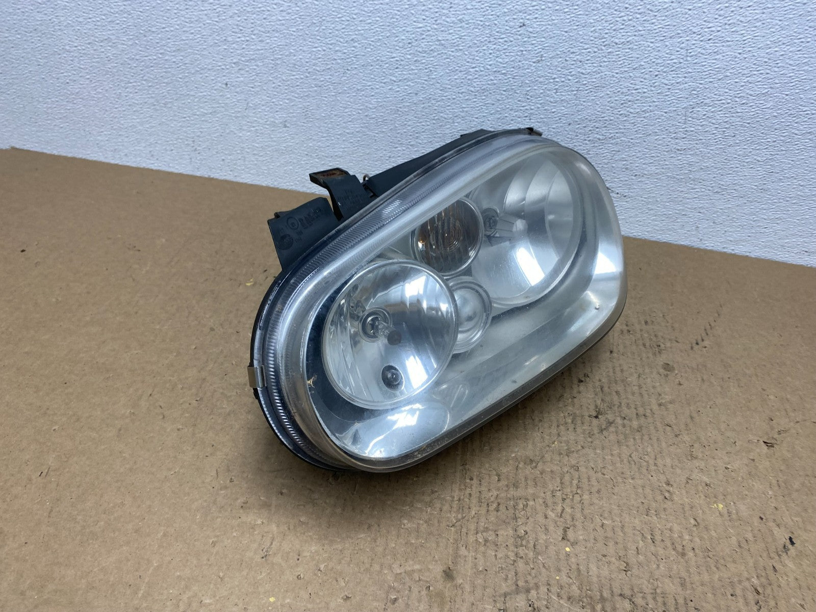 1997-2003 Volkswagen Golf MK4 Left Driver LH Side Halogen Headlight AC1603 DW2