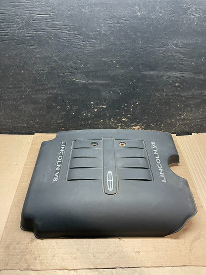 2002 to 2004 Lincoln Navigator 5.4L V8 Engine Motor Cover V2946 DG0