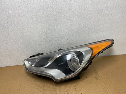 2012 - 2017 Hyundai Veloster Left Driver LH Side Halogen Headlight AD1073 DW0