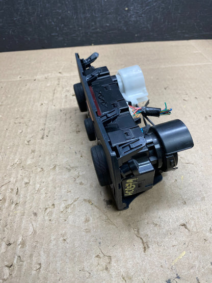 2017 to 2020 Subaru Impreza A/C Heater Climate Control Panel AC6579 DG2
