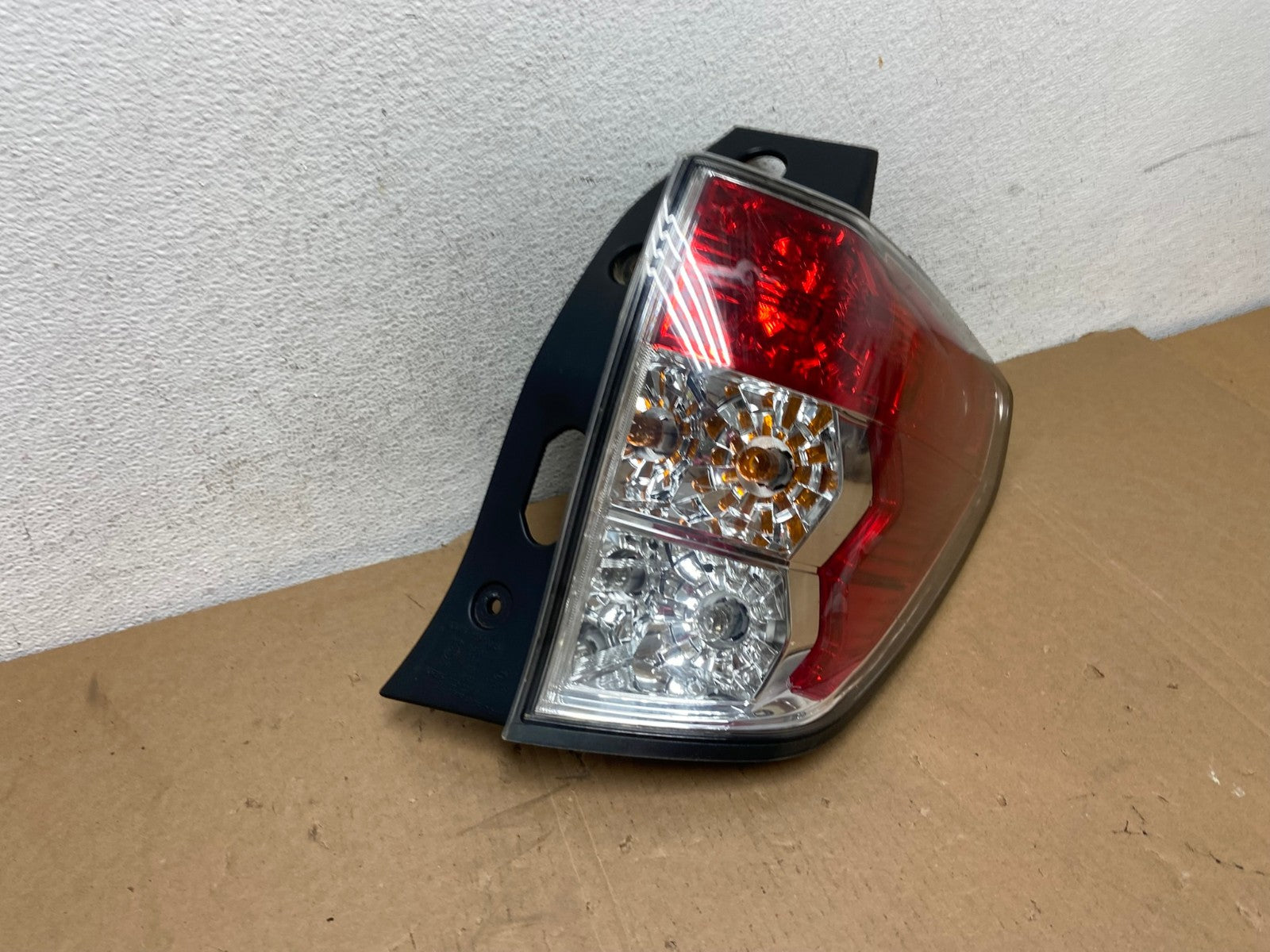 2009-2013 Subaru Forester Right Passenger Rh Side Tail Light AD7922 LK2