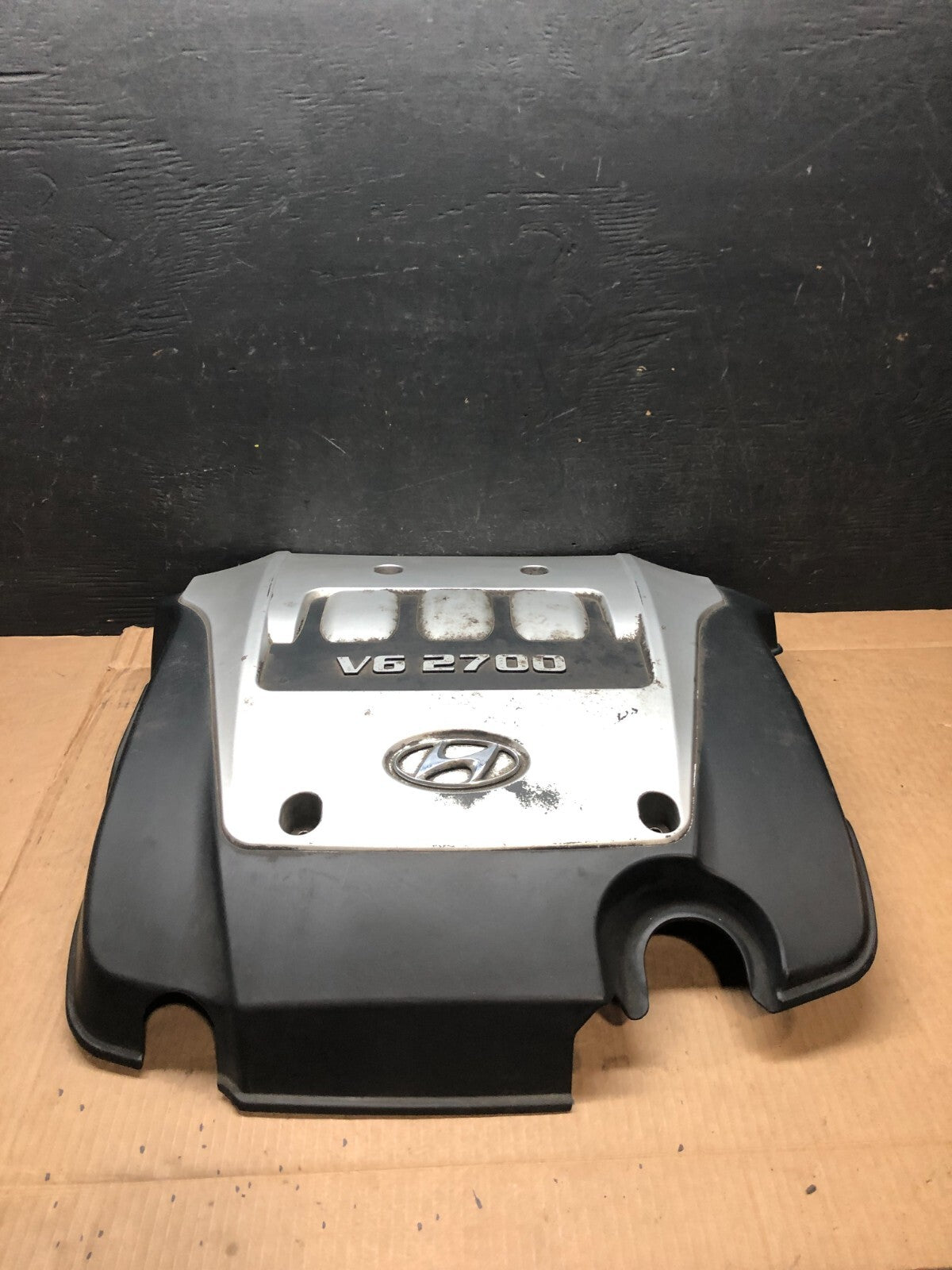 2005-2008 Hyundai Tucson 2.7L Engine Motor Cover 29240-37150 G3251 DG10