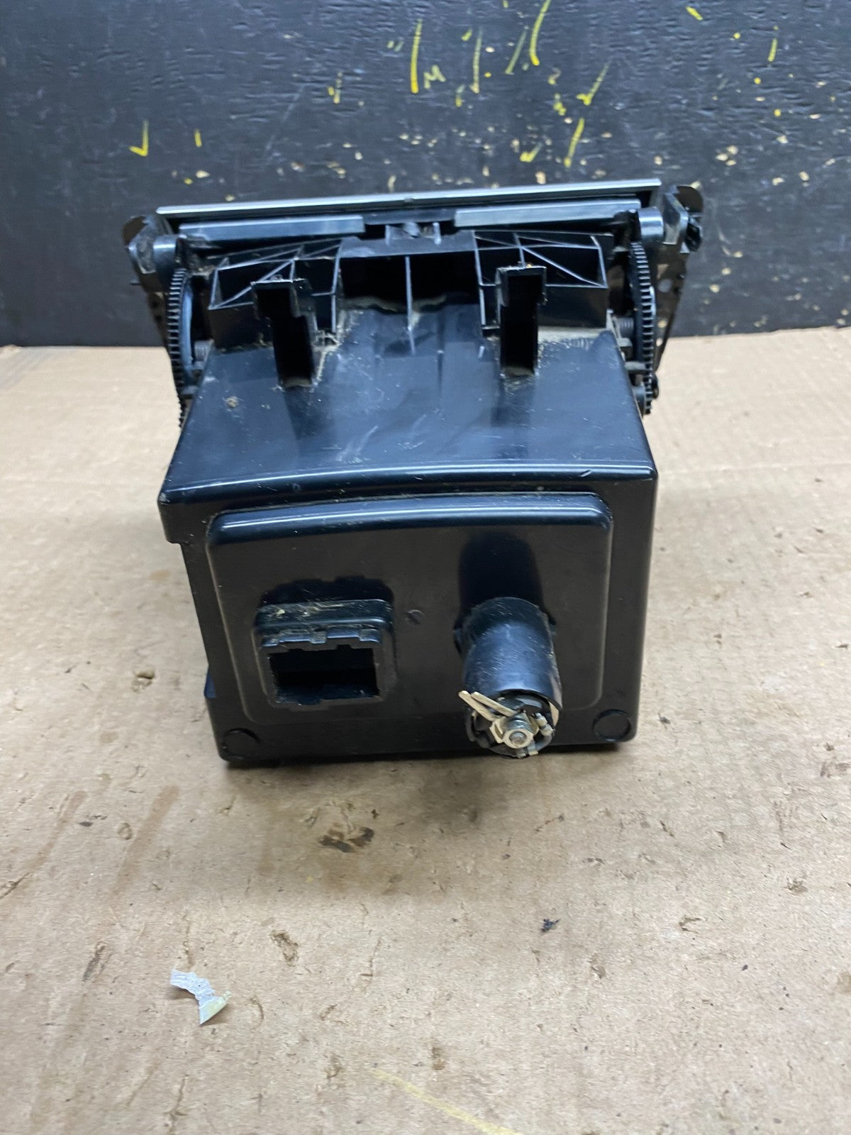 2007 - 2011 Toyota Camry Console Center Storage Dash 58804-33670  Z1673 DG4