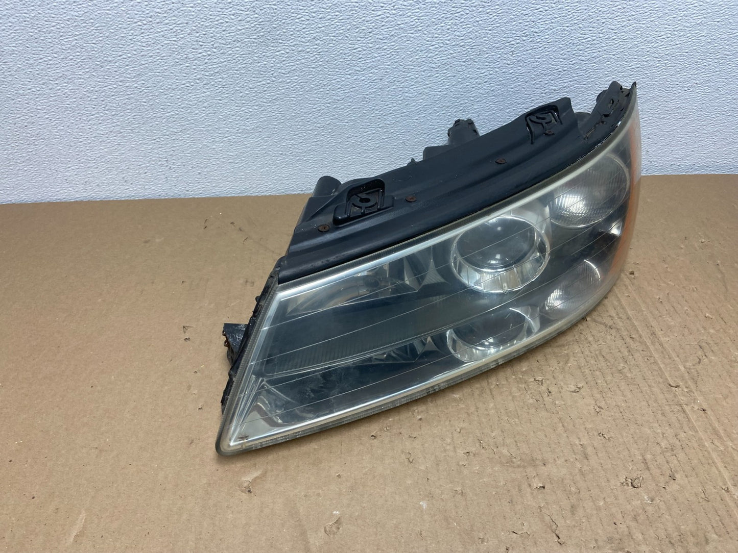 2006 to 2008 Hyundai Sonata Left Driver LH Side Headlight Halogen Oem AB6600 DW2