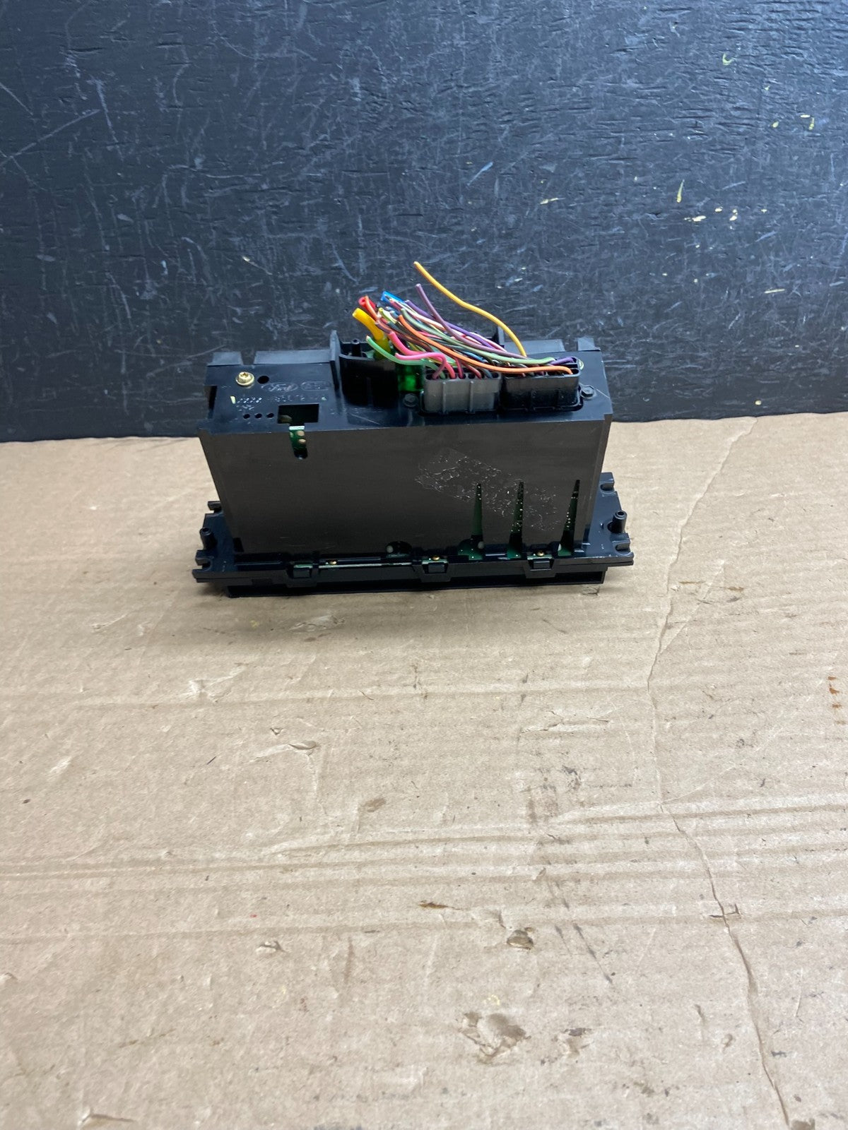 2003 to 2011 Ford Crown Victoria Marquis A/C Heater Climate Control AF1997 DG4