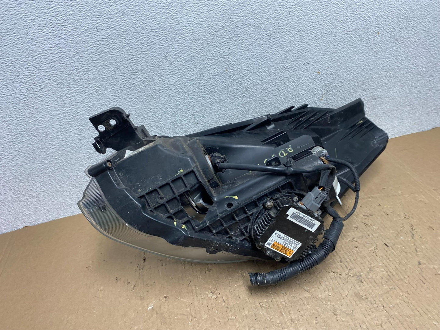 Coupe 2010 to 2013 Nissan Altima Right Passenger Headlight Xenon AD8813 DW9