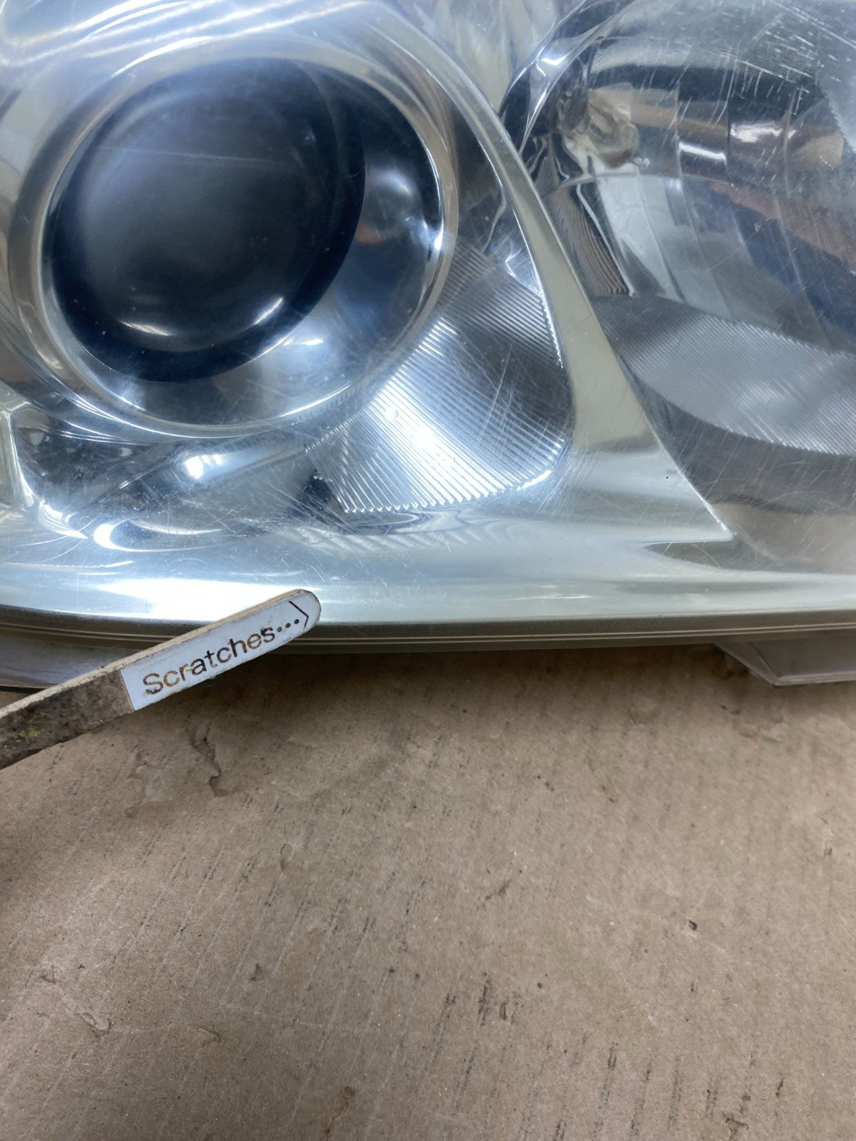 2010 - 2011 Toyota Camry Right Passenger RH Halogen Headlight AG5879 DW3