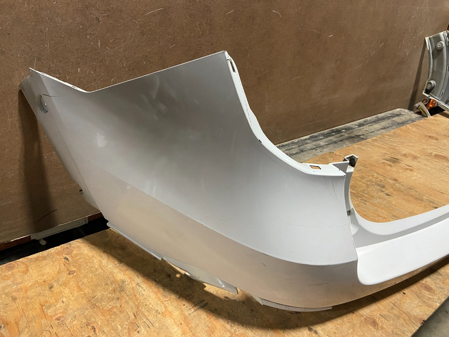 2020 to 2023 Ford Explorer Police Interceptor Rear Upper Bumper Cover X8212 PS1