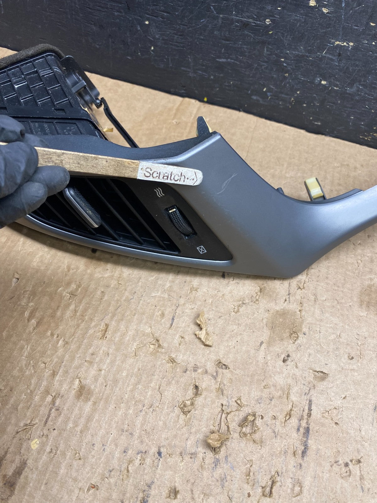 2014-2016 Hyundai Elantra Center Right Garnish Trim Bezel Air Vent Z7387 DG1