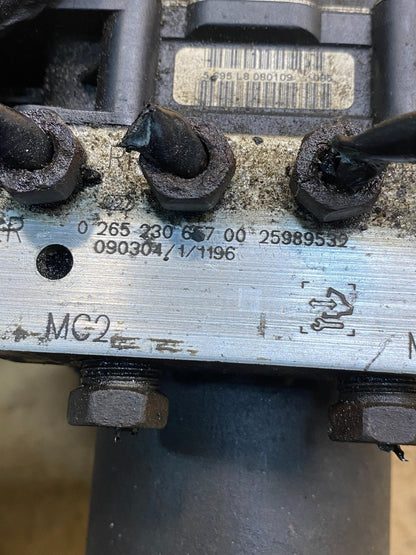 2009 2014 Chevrolet Tahoe Suburban ABS Anti Lock Brake Pump AH7227 DW6