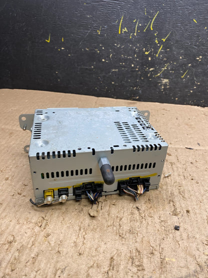 2012 to 2014 Ford Edge AM/FM Radio Reciever OEM Y8144 DG3