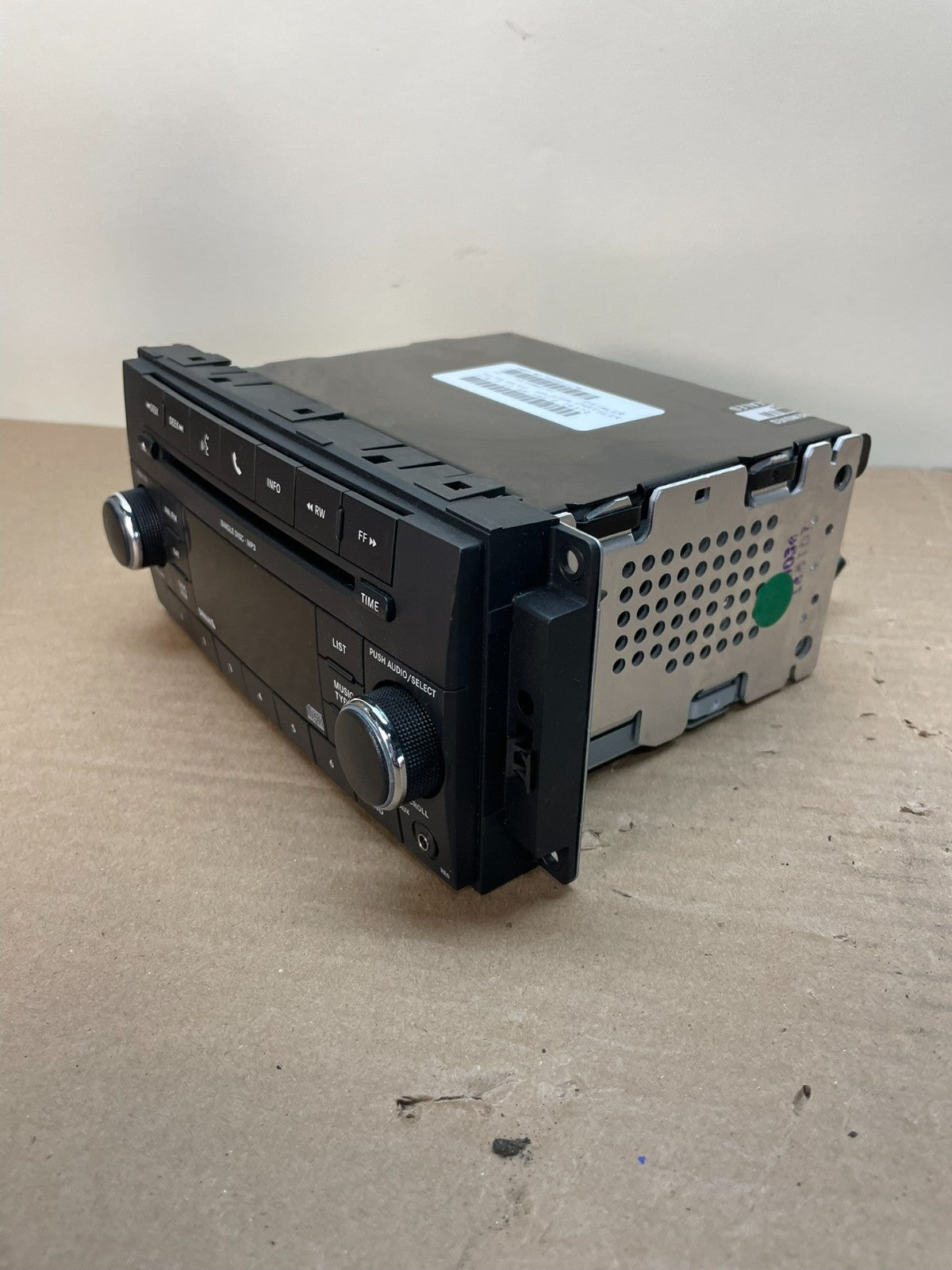 2007-2012 Chrysler Dodge Jeep Ram Radio CD MP3 AUX Receiver AI0558 DG2