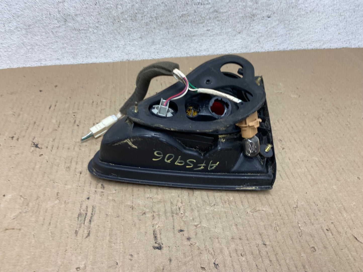 2000-2003 Lexus Rx300 Left Driver Lh Side Rear Inner Tail Light AF5906 LK5