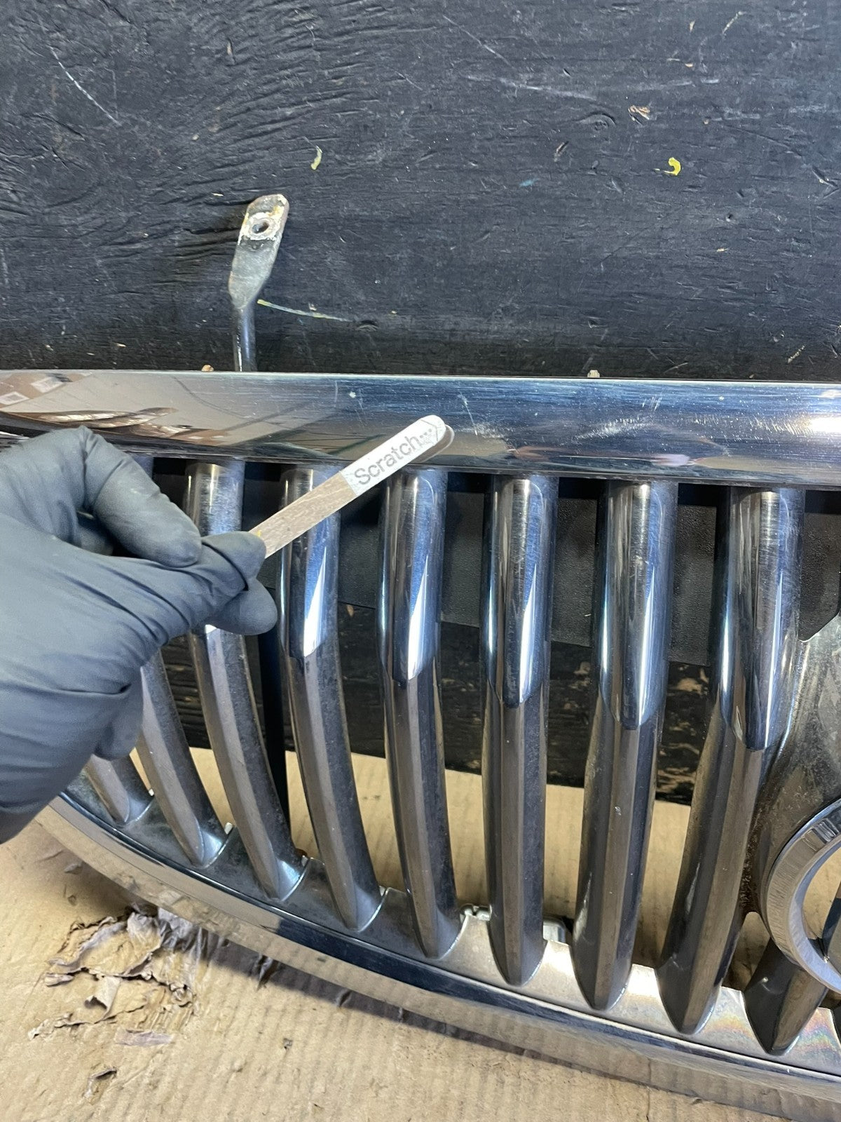 2008 to 2012 Buick Enclave Front Upper Grill Grille Oem v4145 DG3