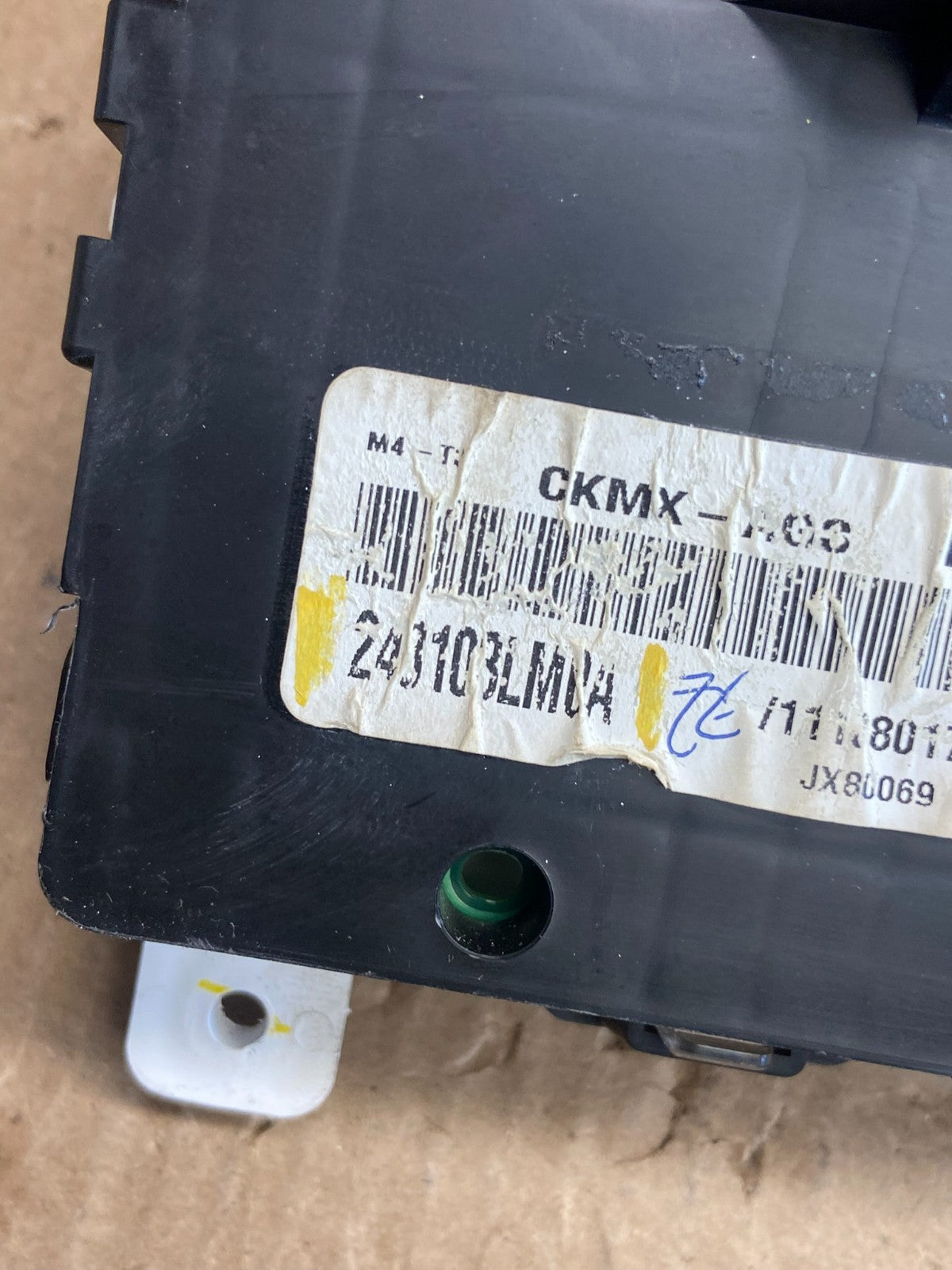 2013 to 2021 Nissan NV200 Speedometer Cluster Gauge ae4136 DG8