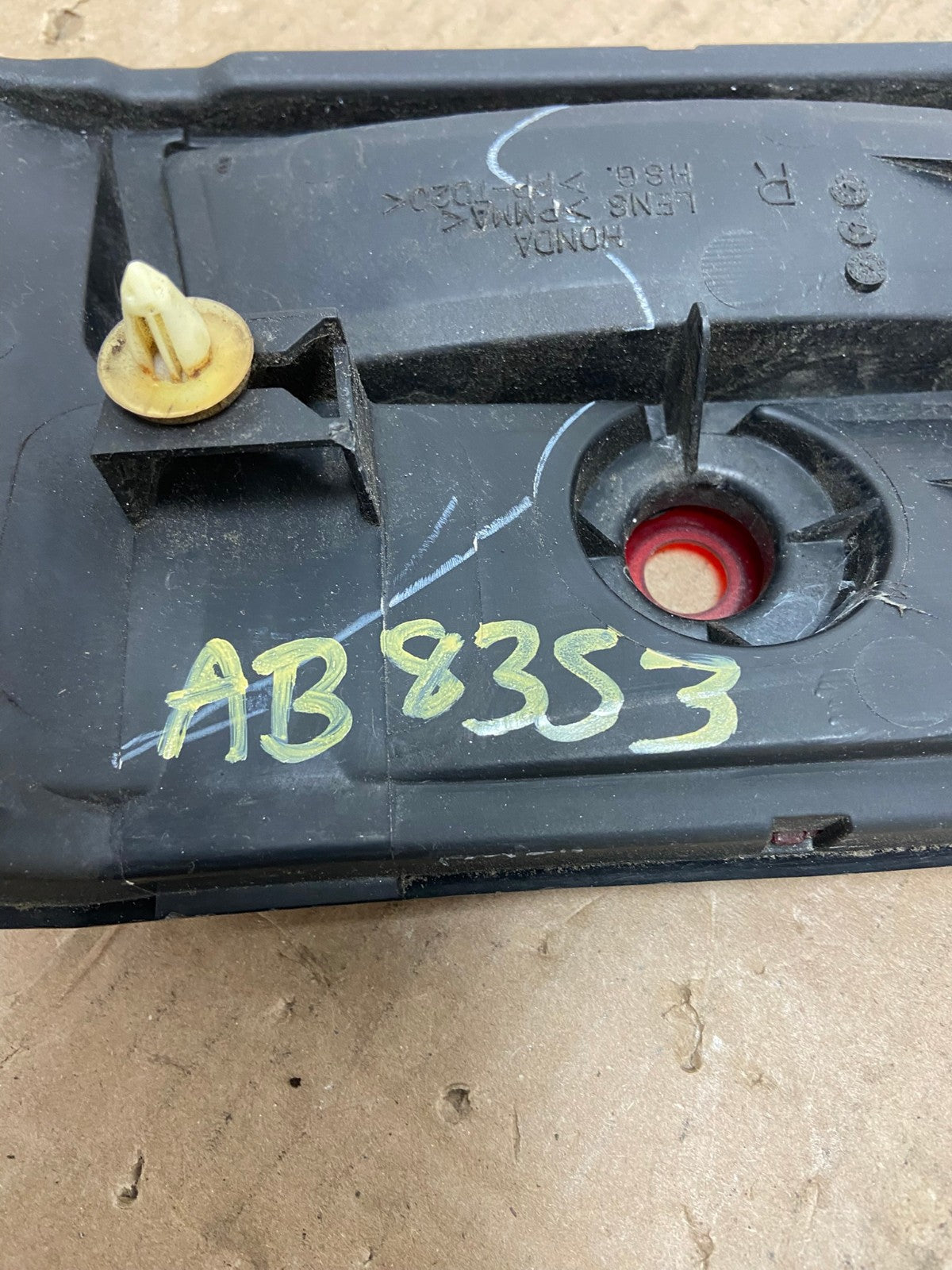 2001 to 2002 Honda Accord Sedan Right Passenger Inner Tail Light Oem AB8353 LK6