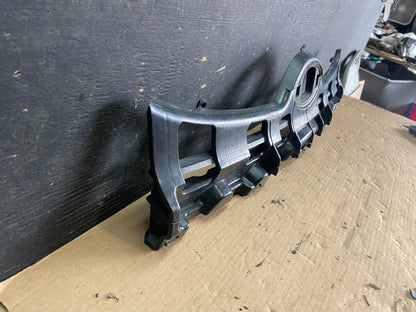 2007 to 2011 Hyundai Veracruz Center Grille Grill Bracket Support OEM O8104 DG2