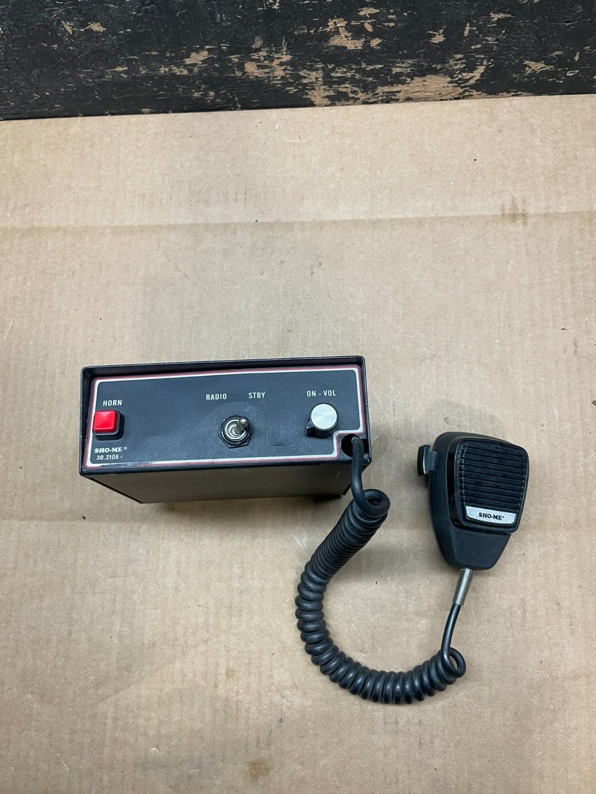 Able 2, 30.2108 Dash Mount Radio Rebroadcast Amplifier 100 Watt Speaker AA90090