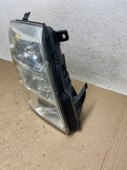 2007 - 2014 Cadillac Escalade Right Passenger Side Xenon HID Headlight AI9652 LK1