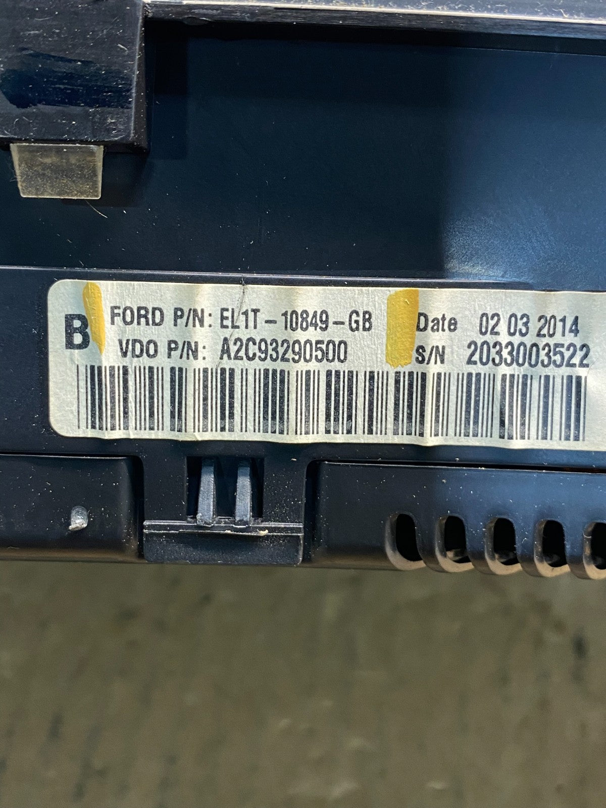 2007 to 2014 Ford Expedition Speedometer Cluster Gauge ag7418 DG5
