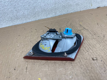 1996 - 1999 Mercedes-Benz E W210 E320 Right Passenger Inner Tail Light OEM S09255