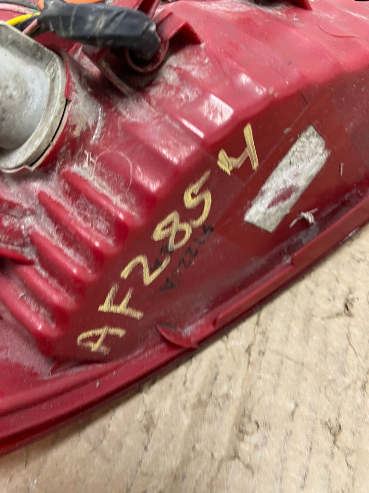 2006-2011 Hyundai Accent Sedan Right Passenger Side Rh Tail Light AF2854 LK6