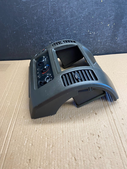 2005-2008 Nissan Xterra Radio A/C Heat Temperature Climate Control AF6201 DG2