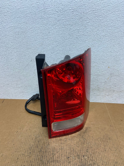 2009 to 2015 Honda Pilot Right Passenger Rh Side Tail light AE1562 LK2