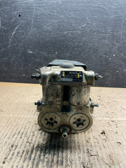 1986 - 1991 Mercedes 300SEL 300SE ABS Anti Lock Brake Pump Module U9126 DG0