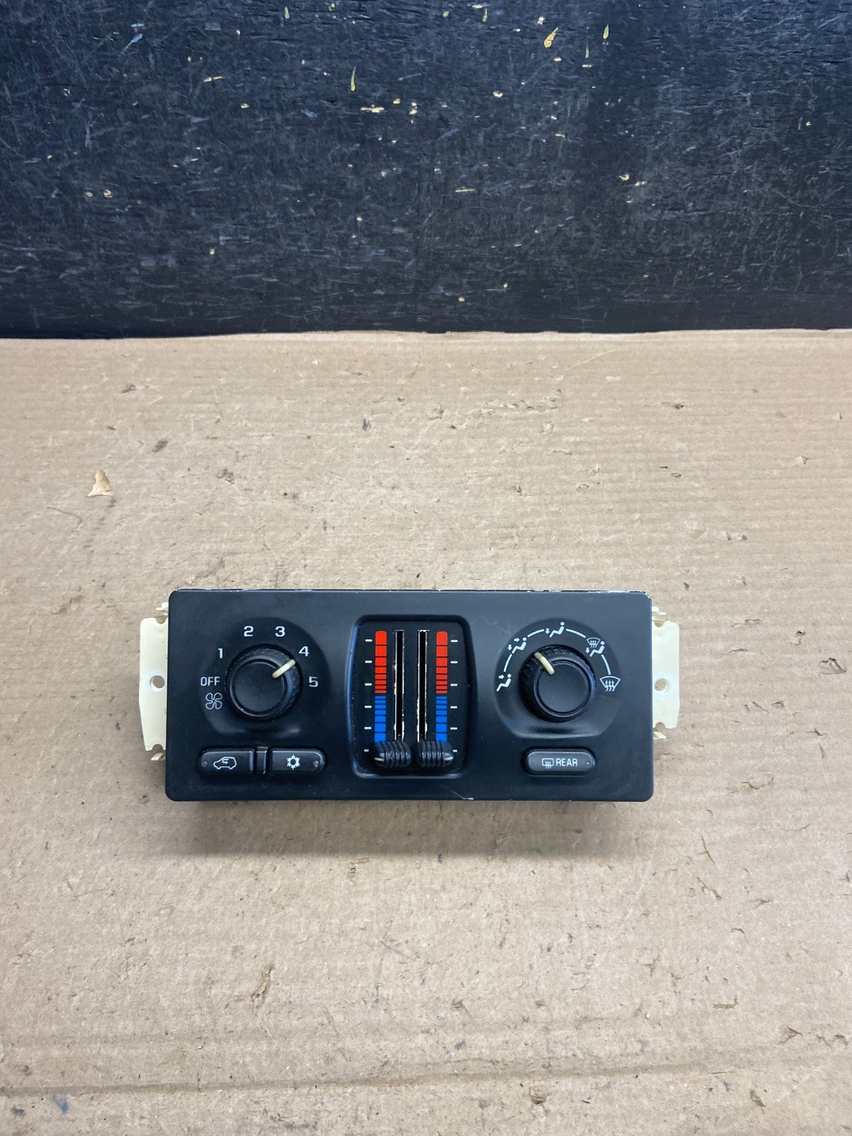 2003 to 2006 Chevrolet Silverado HVAC Heater Climate Control Module AH5346 DG0
