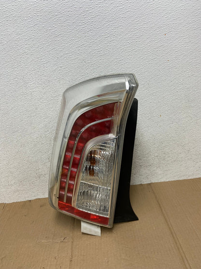 2012 to 2015 Toyota Prius Tail Light Left Driver LH Side AE89300