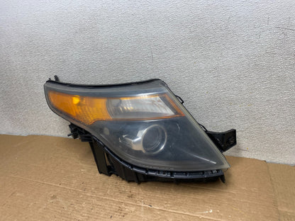 2011 to 2015 Ford Explorer Right Passenger Halogen Headlight Oem Z1508 PS1