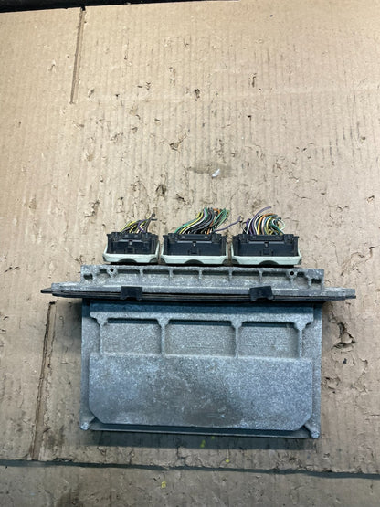 2011-2012 Ford Escape Mariner Engine Control Unit ECU Computer Module v8944 DG0