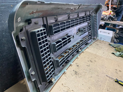 2008 to 2014 Ford Econoline E150 E250 Front Upper Chrome Grill Grille w6056 DG8
