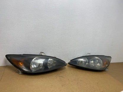2002 2003 2004 Toyota Camry Left+Right Set Side Halogen Headlights AC1793 DW2