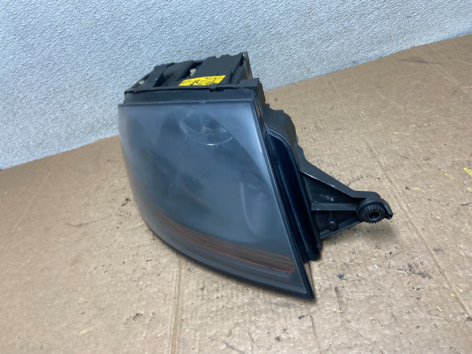 2000 to 2006 Audi TT Right Passenger RH Side Xenon HID Headlight Oem AA3751 DW1