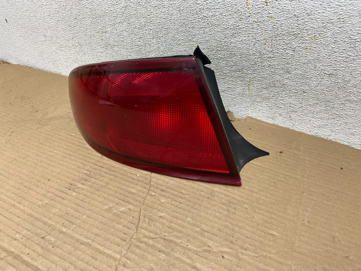 1997 to 2004 Buick Regal Left Driver LH Side Tail Light AH2459 DG2