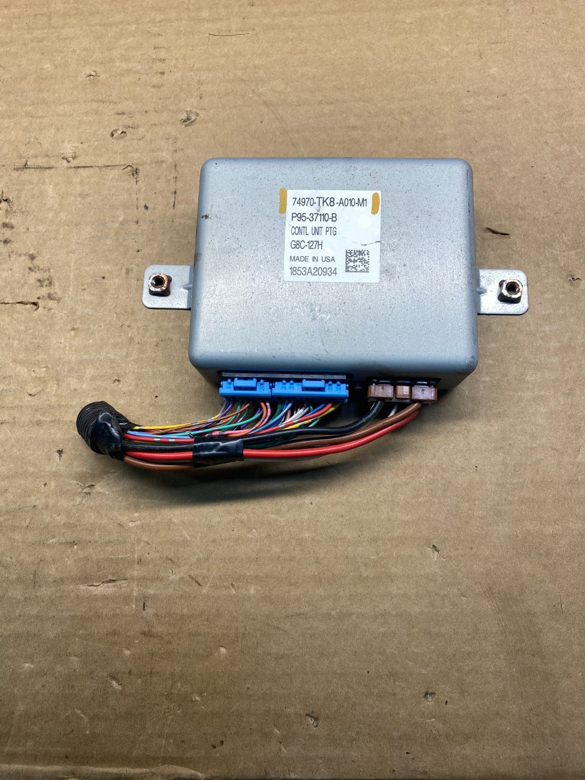 2011 2012 2013 Honda Odyssey Tailgate Control Module AC8697 DG0