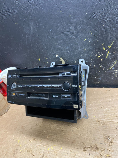 2003 to 2006 Toyota Prius OEM Radio AM/FM CD Player Oem w6385 DG4