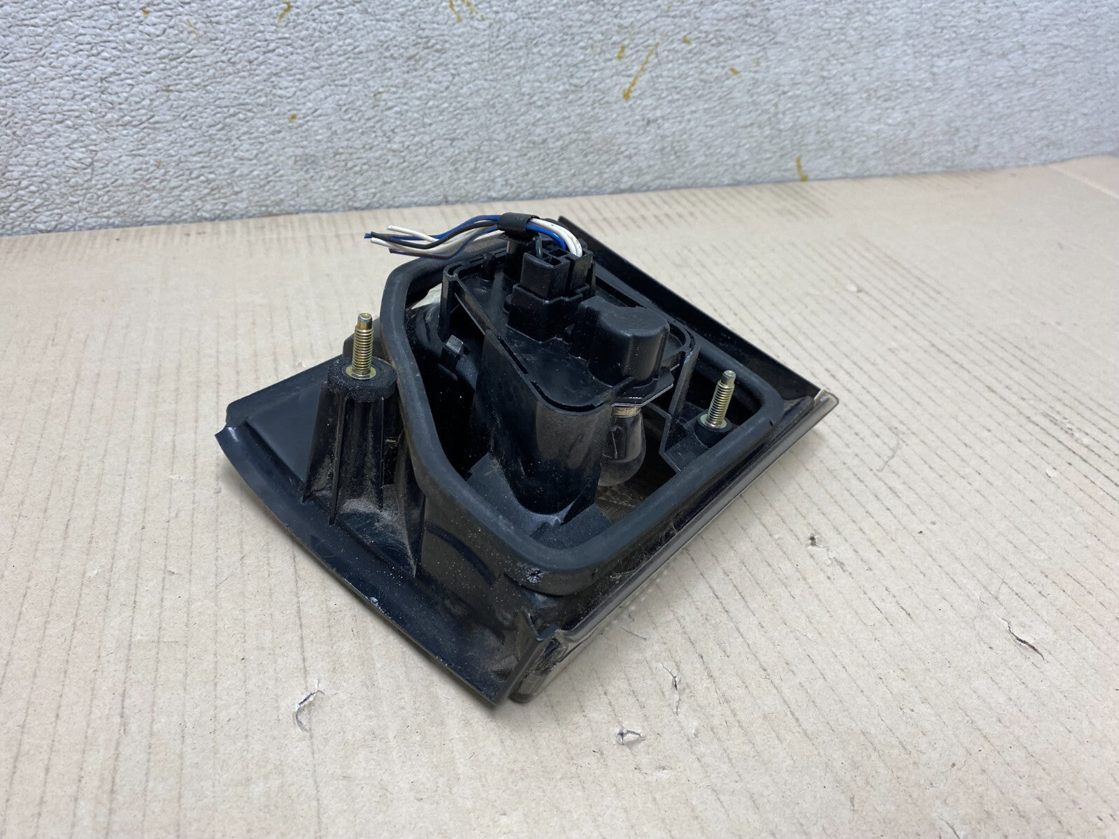 1994 to 1998 Saab 900 & Turbo Left Driver Side Tail Light Inner O3965 DG10