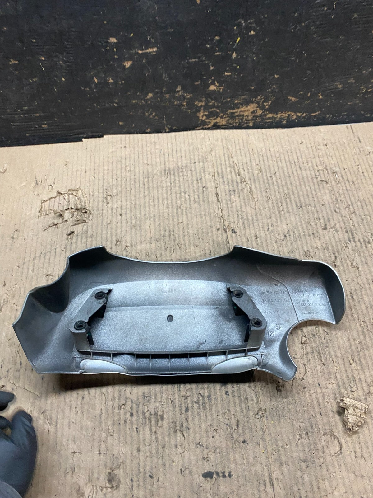 2003 to 2006 Porsche Cayenne 4.5L Engine Motor Cover Fairing v4195 DG4