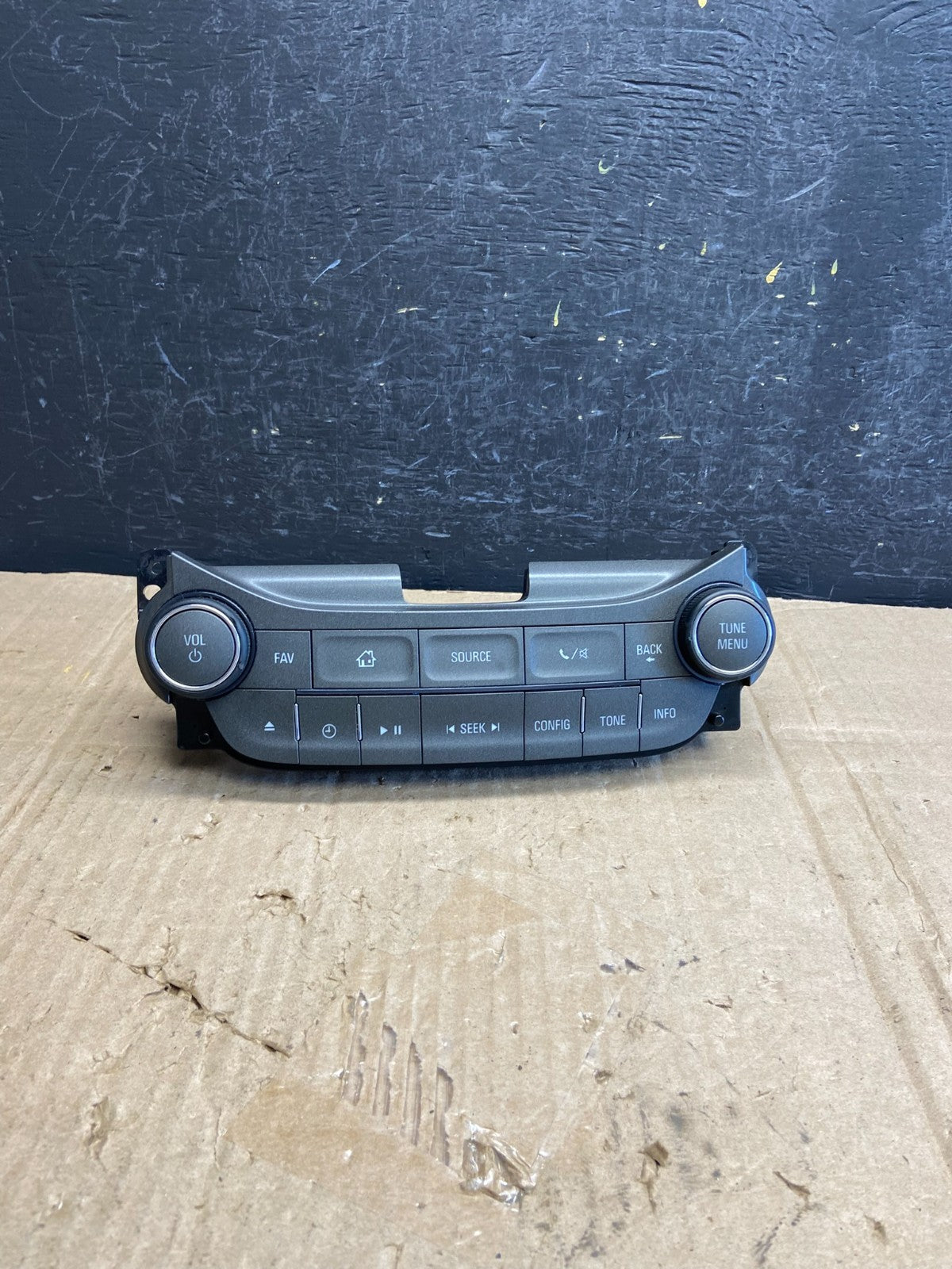 2013 2014 2015 Chevrolet Malibu AM FM Radio Control Panel AE1901 DG0