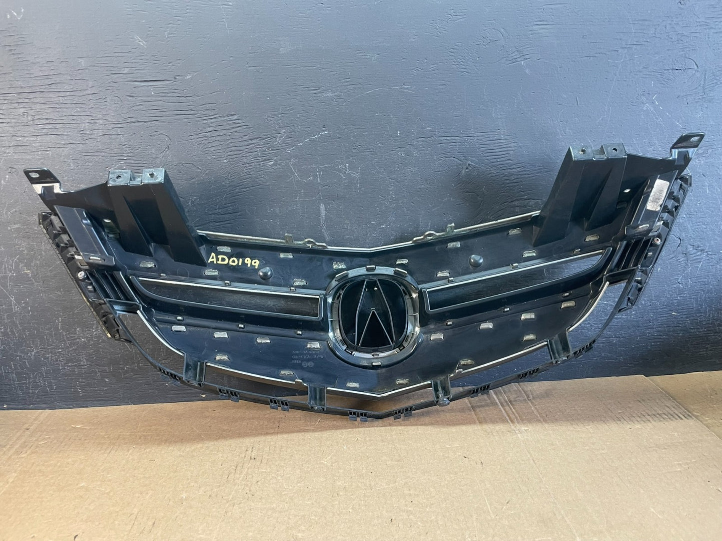2007 2008 2009 Acura MDX Front Upper Grill Grille Emblem AD0199 DG4